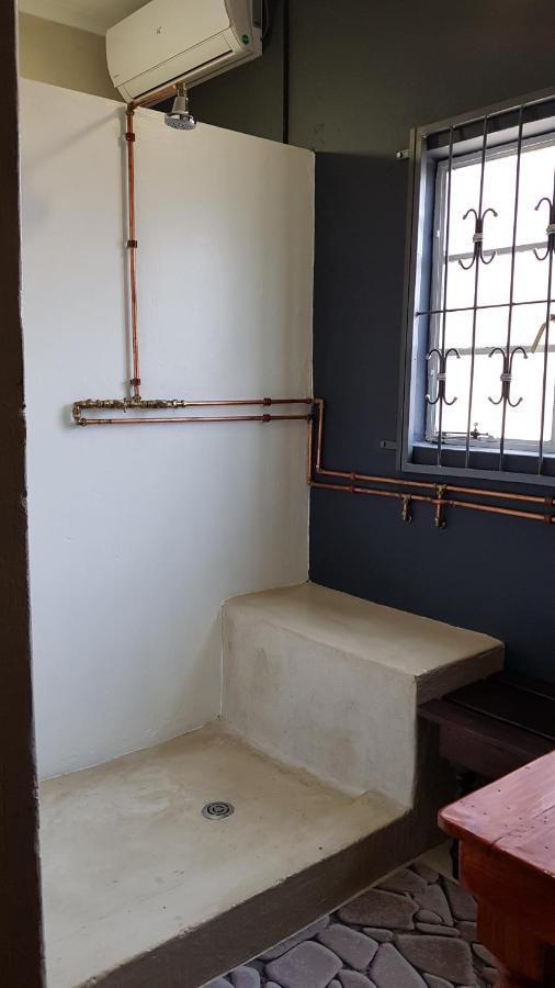 פריס Rustique Paris Guest House מראה חיצוני תמונה