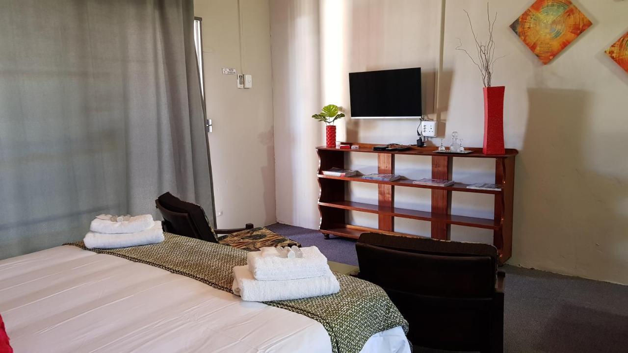 פריס Rustique Paris Guest House מראה חיצוני תמונה